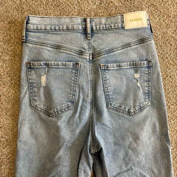 Express women’s high rise distressed denim straight leg jeans size 2 - Picture 5 of 8